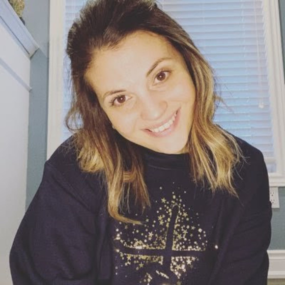 Meet your Posher, Rachel - Picture 1 of 1